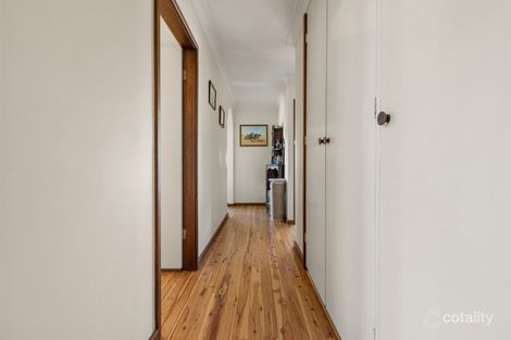 Property photo of 3 Atkinson Crescent Goulburn NSW 2580