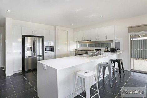 Property photo of 146 Canterbury Road West Lara VIC 3212