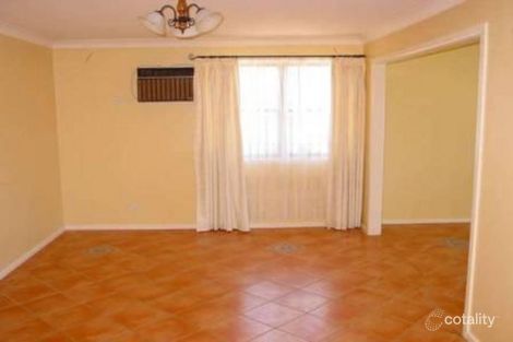 Property photo of 30 Georges Crescent Georges Hall NSW 2198