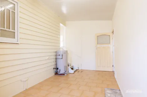 Property photo of 61 Hunter Street Walkervale QLD 4670