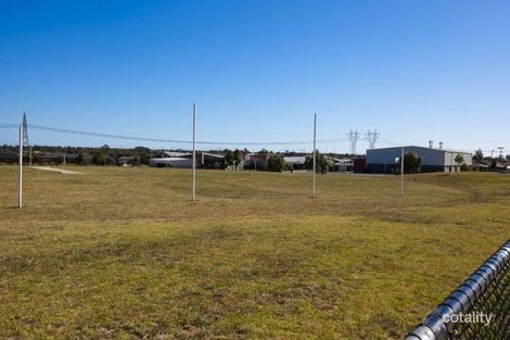 Property photo of 93 Phoenix Avenue Cranbourne VIC 3977