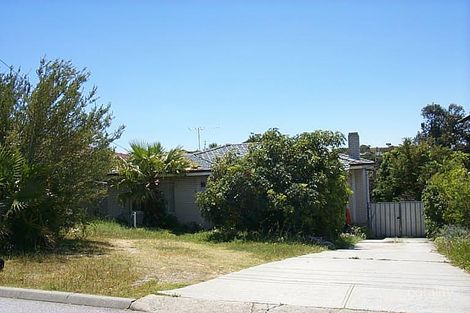 8 Whitton St, Hamilton Hill, WA 6163