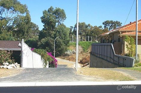 274 Camberwarra Dr, Craigie, WA 6025