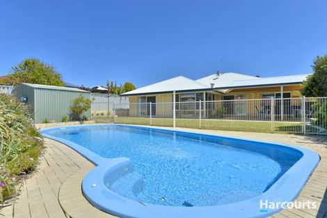 Property photo of 4 Caravel Way Halls Head WA 6210