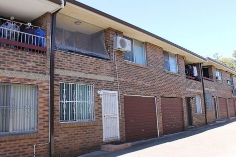 Property photo of 3/102-104 Longfield Street Cabramatta NSW 2166