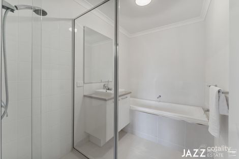 Property photo of 10 Amboy Walk Point Cook VIC 3030