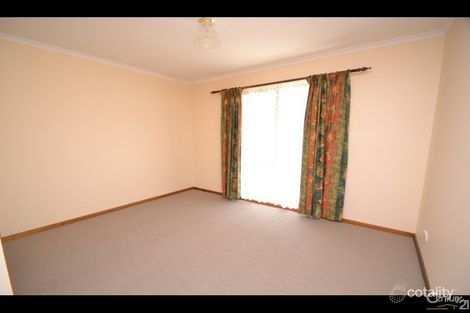 Property photo of 12 Adelaide Crescent Echuca VIC 3564