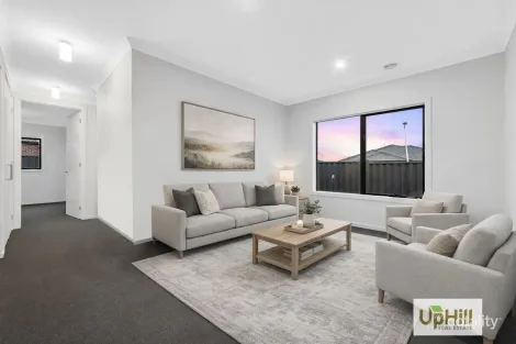 Property photo of 2 Colca Road Clyde VIC 3978