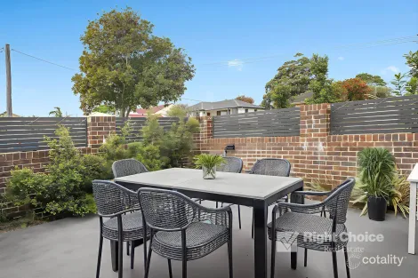 Property photo of 1/42 Ulster Avenue Warilla NSW 2528