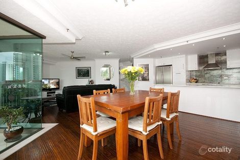 8/20 Cronin Ave, Main Beach, QLD 4217