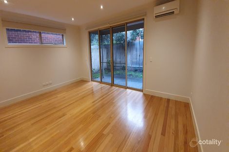 Property photo of 2/1 Royton Street Burwood East VIC 3151