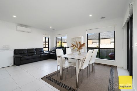 Property photo of 19 Copper Way Tarneit VIC 3029