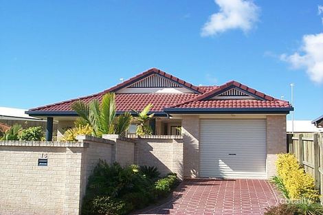 15 Teasel Sq, Currimundi, QLD 4551