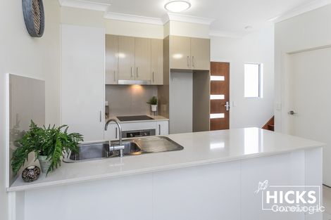 Property photo of 2/20 School Road Stafford QLD 4053