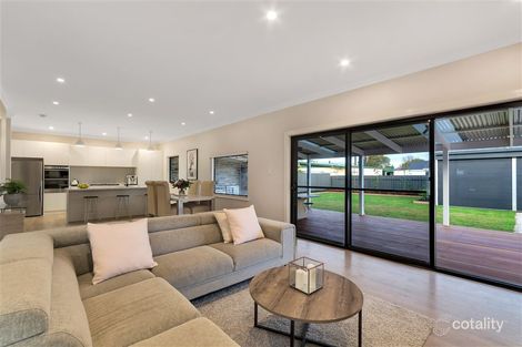 Property photo of 28 Warren Avenue Glenelg North SA 5045