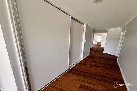 Property photo of 13 Echo Court Eli Waters QLD 4655