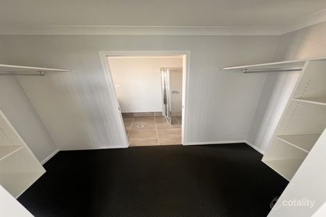 Property photo of 13 Echo Court Eli Waters QLD 4655