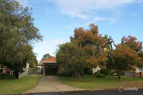 18 Barnes Cres, East Bunbury, WA 6230