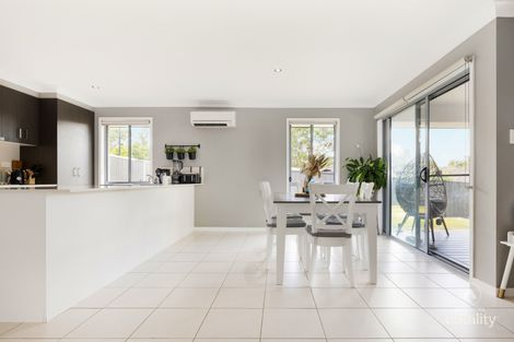 Property photo of 2 Woodview Court Flagstone QLD 4280
