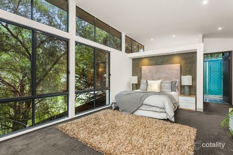 Property photo of 10 Moorna Drive Airport West VIC 3042