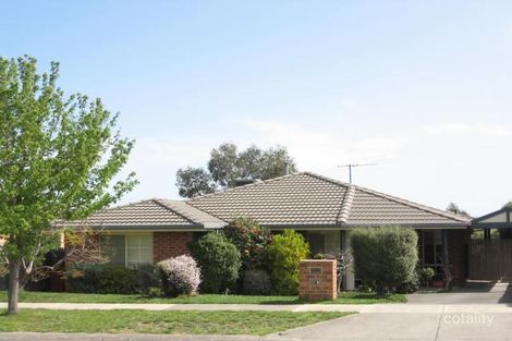 43 Bellevue Dr, Berwick, VIC 3806