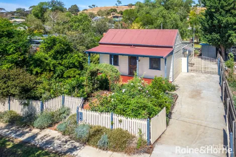 Property photo of 3 Parwan Road Maddingley VIC 3340