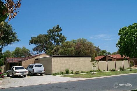 3 Lurnea Pl, Karawara, WA 6152