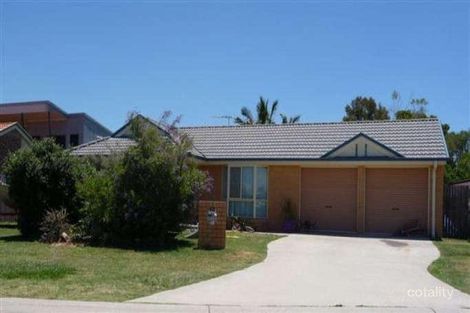 42 Columbia Dr, Beachmere, QLD 4510