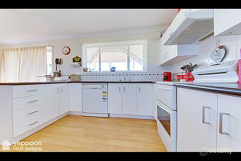 Property photo of 11 Ruff Close Taranganba QLD 4703