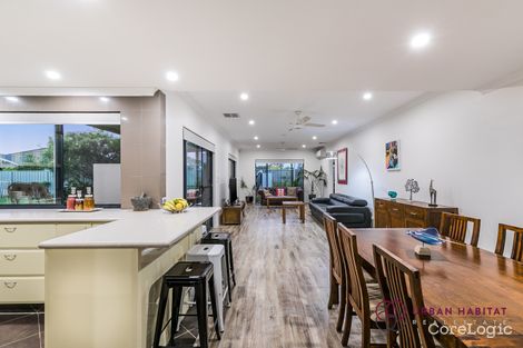 Property photo of 4 Berrow Place Leda WA 6170