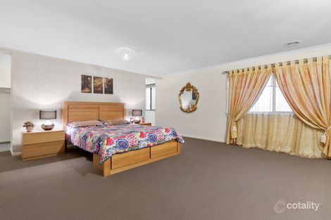 Property photo of 11 Nile Crescent Cranbourne VIC 3977