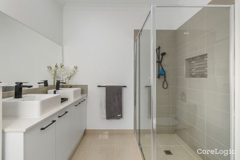 Property photo of 86 Allenby Road Hillside VIC 3037