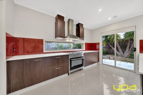 Property photo of 8 Bitalli Place Sandhurst VIC 3977