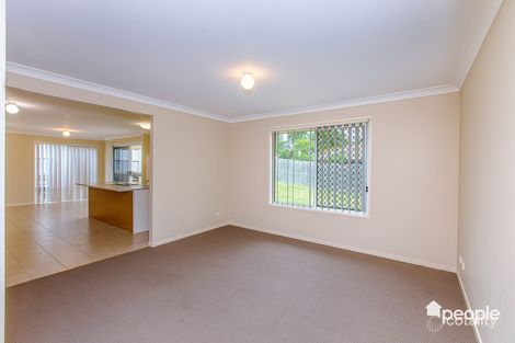 Property photo of 7 Burswood Close Wulkuraka QLD 4305