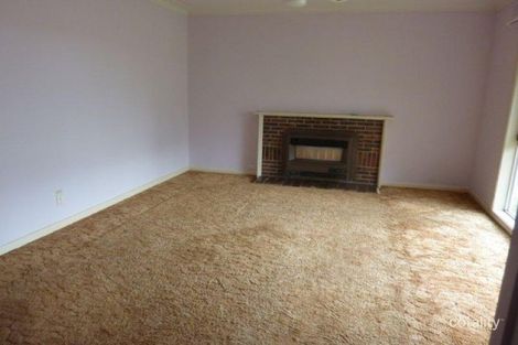 Property photo of 5 Arena Square Noble Park VIC 3174