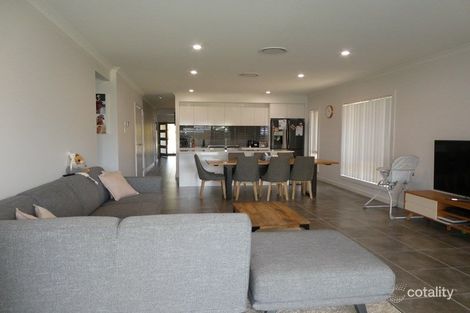 Property photo of 37 Sudbury Drive Pimpama QLD 4209