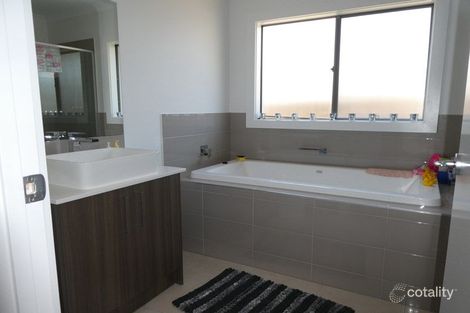 Property photo of 37 Sudbury Drive Pimpama QLD 4209