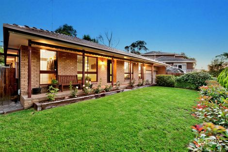 Property photo of 14 Punkerri Circuit Greensborough VIC 3088