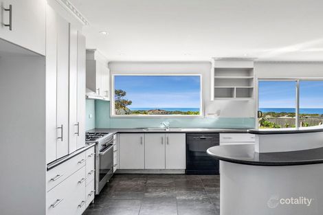 Property photo of 8 Paris Court Ocean Grove VIC 3226