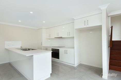 Property photo of 1/16 Abbey Street Cranley QLD 4350