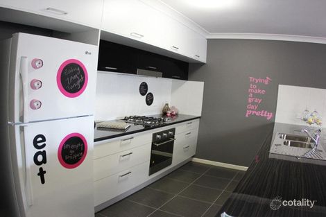 Property photo of 52 Fremont Street Mount Low QLD 4818