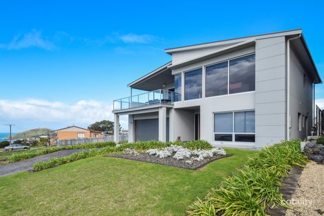Property photo of 11 Wright Terrace Encounter Bay SA 5211