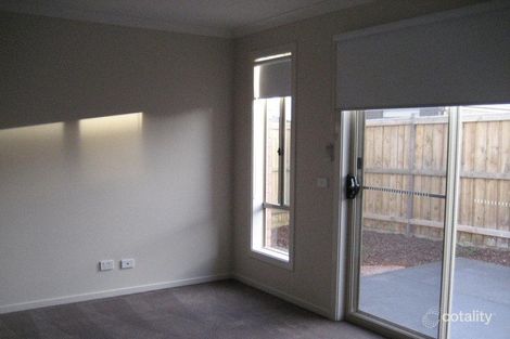 Property photo of 6 Maple Close Harkness VIC 3337