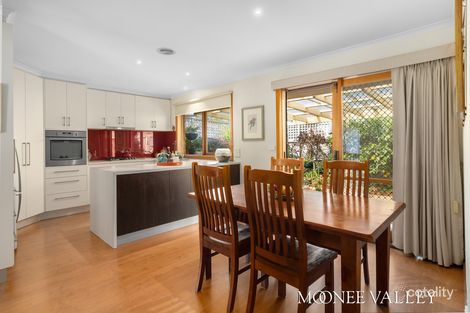 Property photo of 13/2-26 North Road Avondale Heights VIC 3034