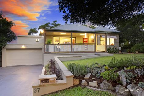 Property photo of 37 Bolwarra Road North Narrabeen NSW 2101