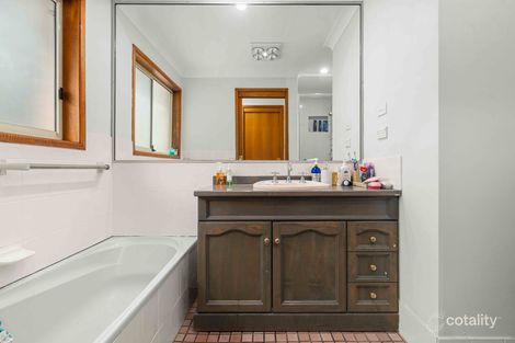 Property photo of 17 Maybern Close North Nowra NSW 2541