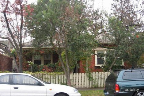 1 Auburn Gr, Armadale, VIC 3143