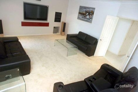 Property photo of 11 Dominica Place Parrearra QLD 4575