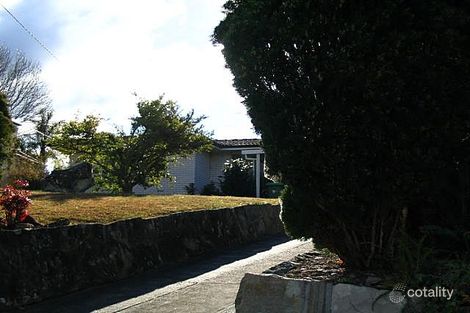 6 Northwind Ave, Point Clare, NSW 2250