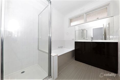 Property photo of 1/12 Owens Avenue Glen Waverley VIC 3150